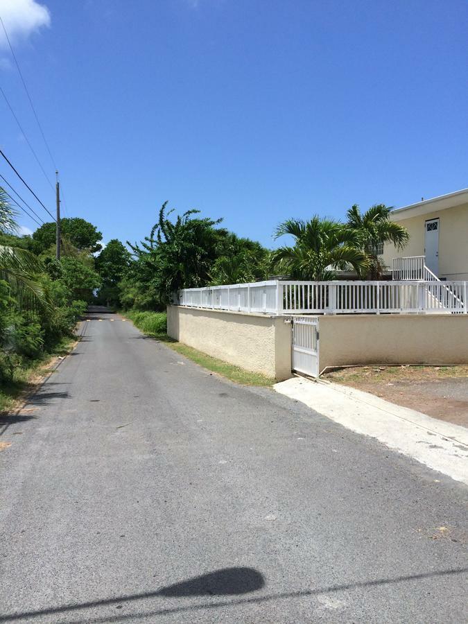 Georges Royal Inn Frederiksted Luaran gambar